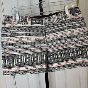 Artisan Patterned Black and White Women Chino Shorts